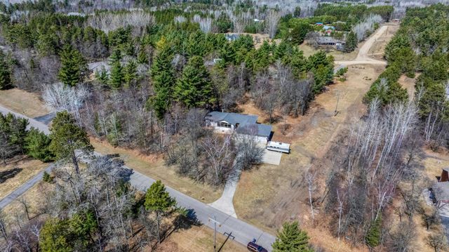 607 Maple Ridge Court NW, Bemidji, MN 56601