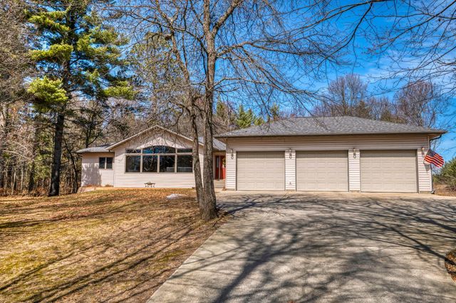 607 Maple Ridge Court NW, Bemidji, MN 56601