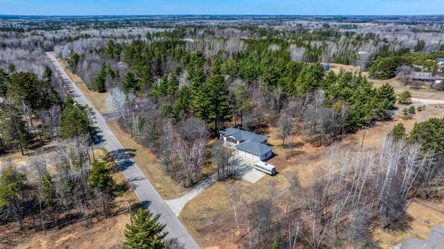 607 Maple Ridge Court NW, Bemidji, MN 56601