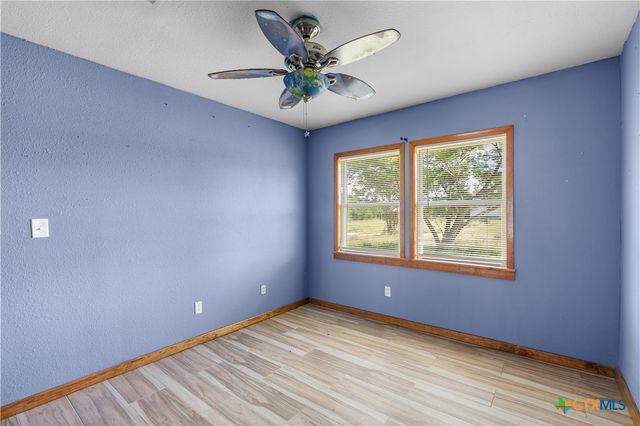 3706 E Main Street, Gatesville, TX 76528
