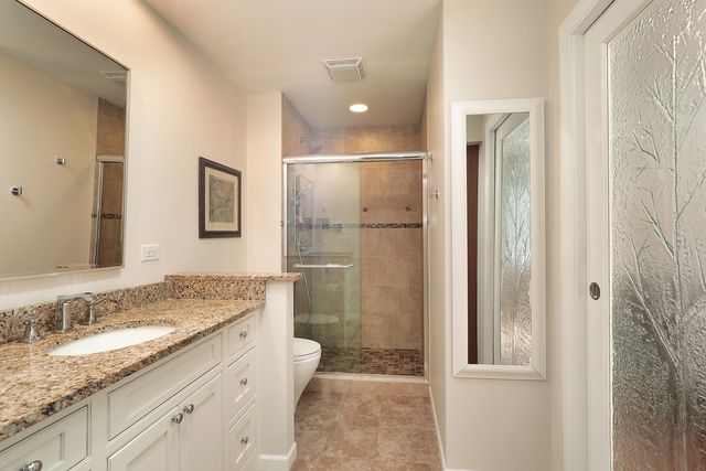 3806 Michael Lane, Glenview, IL 60026
