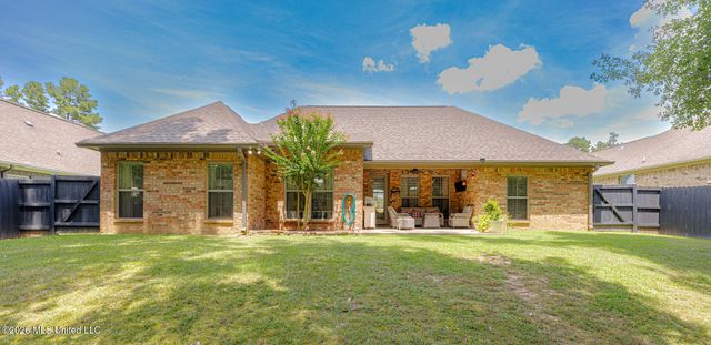 915 Timberton Drive, Pearl, MS 39208