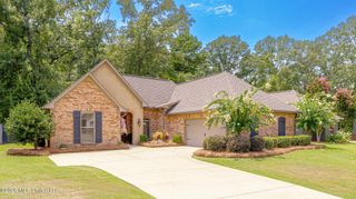 915 Timberton Drive, Pearl, MS 39208