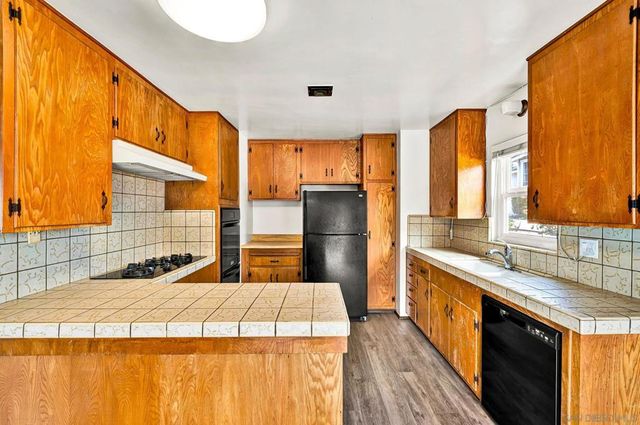 30 9th St, Del Mar, CA 92014