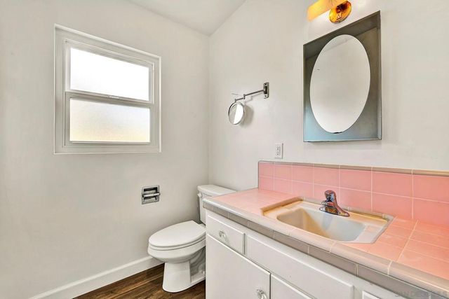 30 9th St, Del Mar, CA 92014