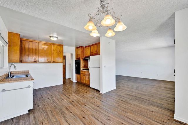 30 9th St, Del Mar, CA 92014