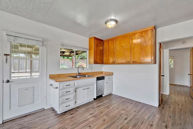 30 9th St, Del Mar, CA 92014