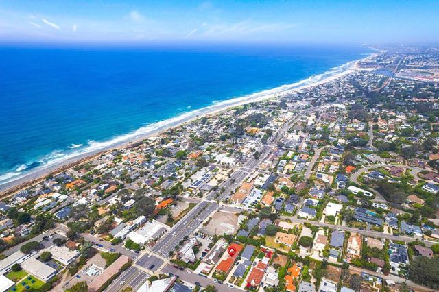 30 9th St, Del Mar, CA 92014