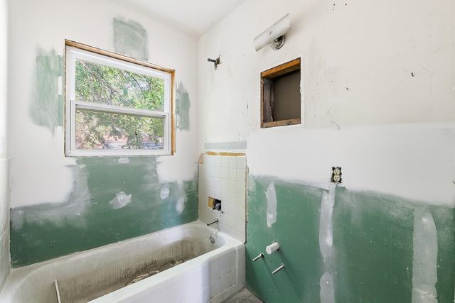 1127 S Minnesota, Wichita, KS 67211
