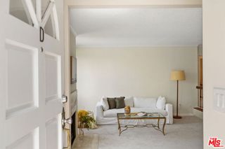 29125 Thousand Oaks Boulevard D, Agoura Hills, CA 91301