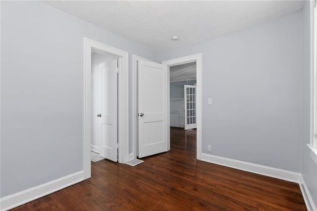 9324 E 15th Street, Independence, MO 64052