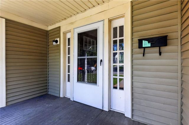 9324 E 15th Street, Independence, MO 64052