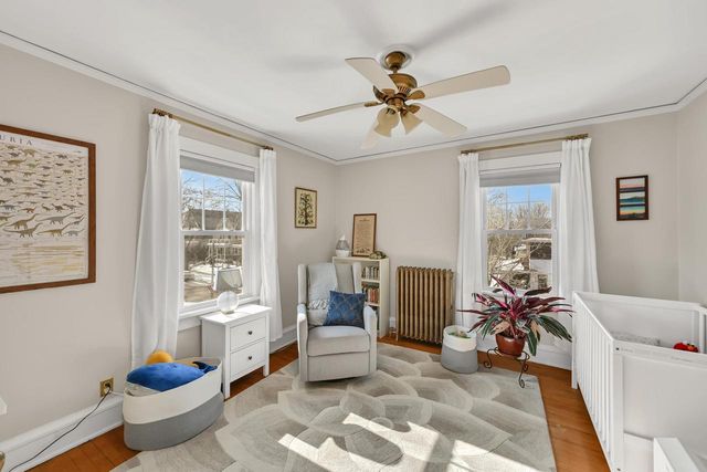 1604 E Newport AVENUE, Milwaukee, WI 53211