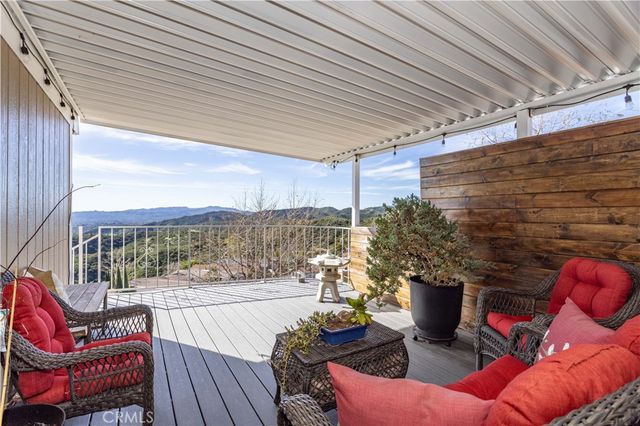 24303 Woolsey Canyon Road 45, Canoga Park, CA 91304