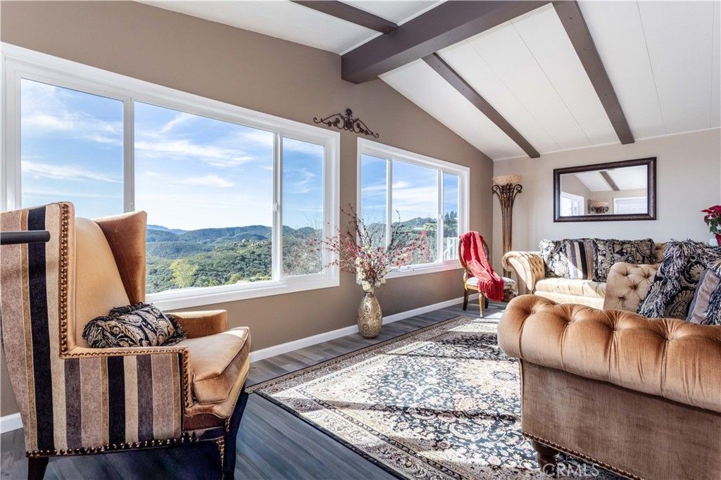 Image 12 of property listing at 24303 Woolsey Canyon Road 45, Canoga Park, CA 91304