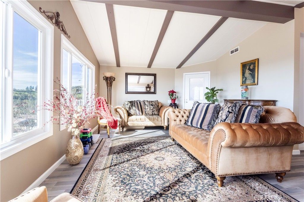 Image 14 of property listing at 24303 Woolsey Canyon Road 45, Canoga Park, CA 91304