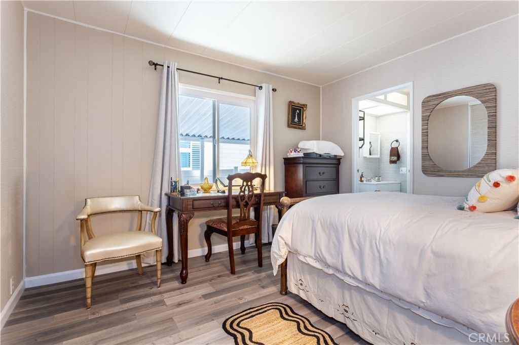 Image 16 of property listing at 24303 Woolsey Canyon Road 45, Canoga Park, CA 91304