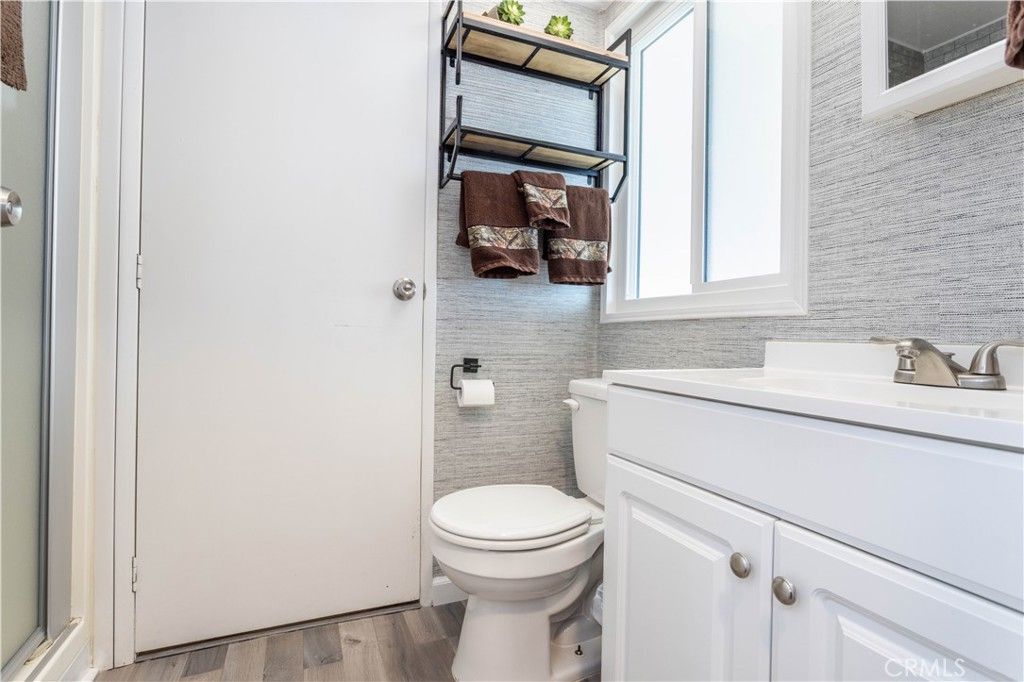 Image 19 of property listing at 24303 Woolsey Canyon Road 45, Canoga Park, CA 91304