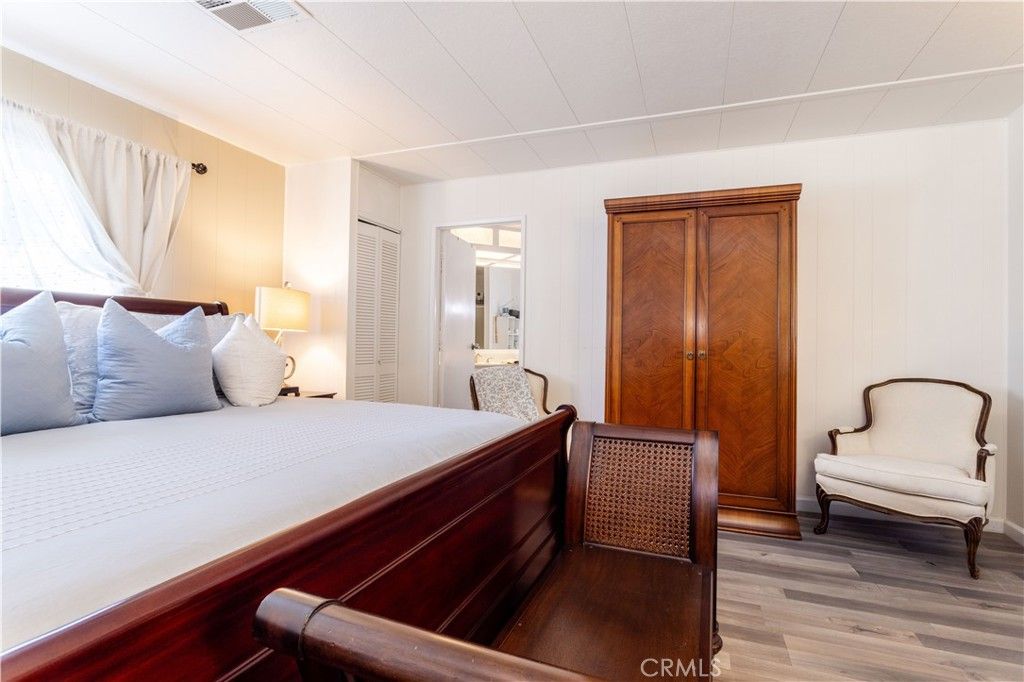 Image 22 of property listing at 24303 Woolsey Canyon Road 45, Canoga Park, CA 91304