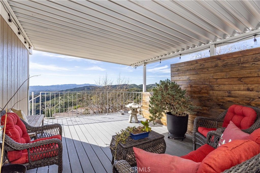 Image 28 of property listing at 24303 Woolsey Canyon Road 45, Canoga Park, CA 91304