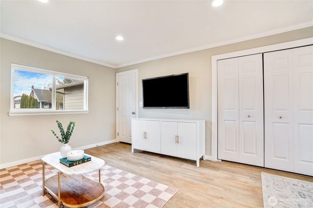 6215 S Fife Street, Tacoma, WA 98409