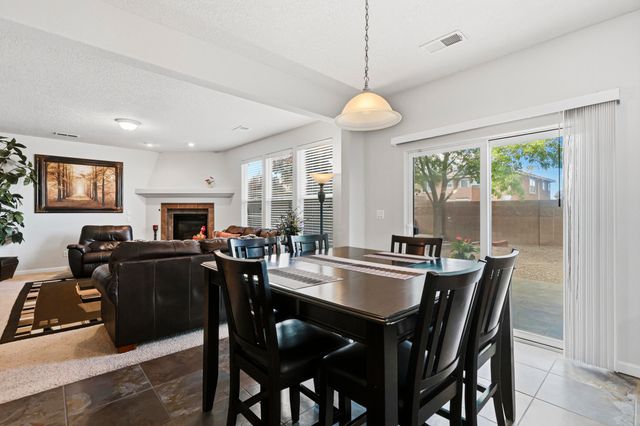 7120 Fairbanks Drive NE, Rio Rancho, NM 87144