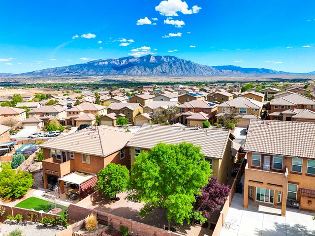 7120 Fairbanks Drive NE, Rio Rancho, NM 87144