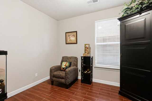 7120 Fairbanks Drive NE, Rio Rancho, NM 87144