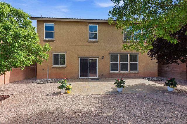 7120 Fairbanks Drive NE, Rio Rancho, NM 87144