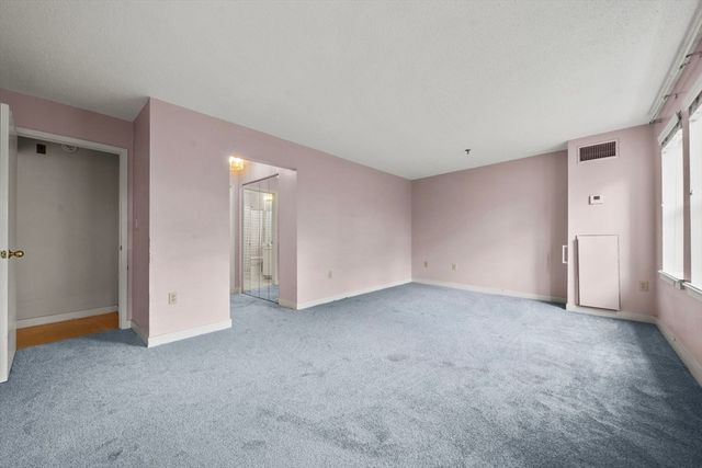 269 Cambridge Road 506, Woburn, MA 01801