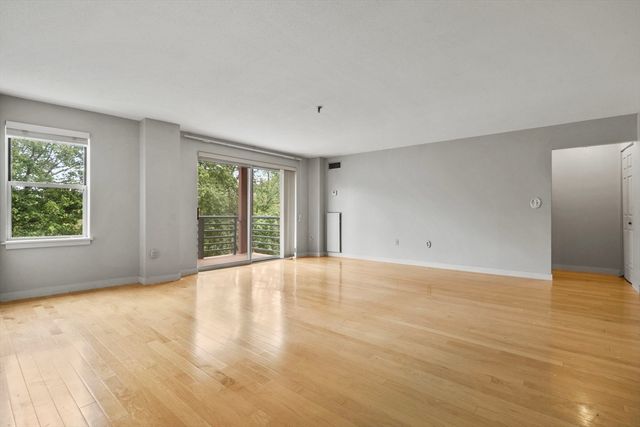 269 Cambridge Road 506, Woburn, MA 01801