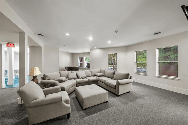 269 Cambridge Road 506, Woburn, MA 01801