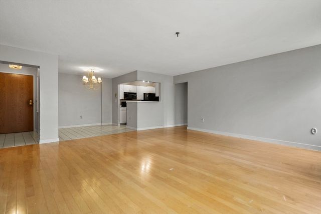 269 Cambridge Road 506, Woburn, MA 01801