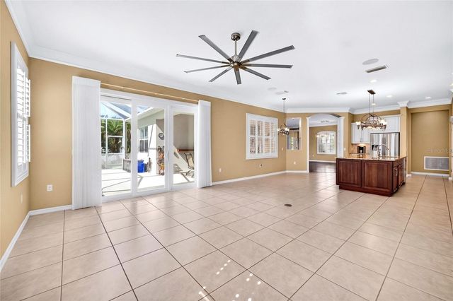6215 46TH COURT E, Bradenton, FL 34203