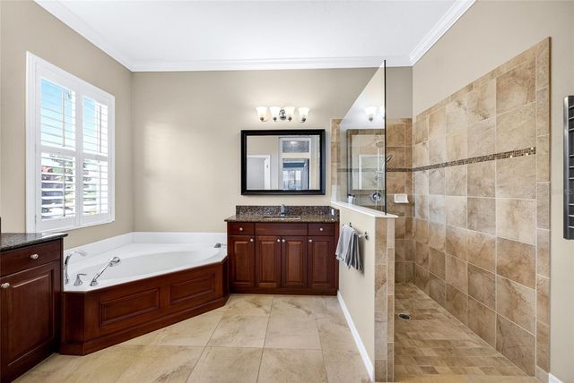 6215 46TH COURT E, Bradenton, FL 34203