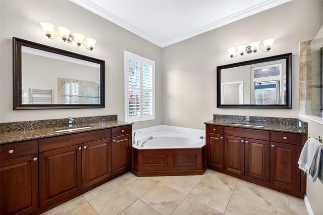 6215 46TH COURT E, Bradenton, FL 34203