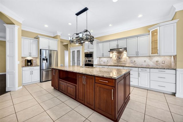 6215 46TH COURT E, Bradenton, FL 34203