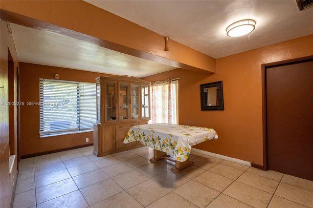 3551 SW 1st St, Fort Lauderdale, FL 33312