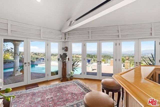 3324 Alana Drive, Sherman Oaks, CA 91403