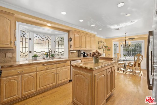 3324 Alana Drive, Sherman Oaks, CA 91403