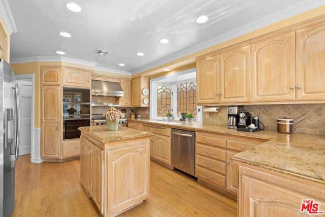 3324 Alana Drive, Sherman Oaks, CA 91403