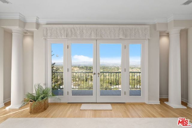 3324 Alana Drive, Sherman Oaks, CA 91403