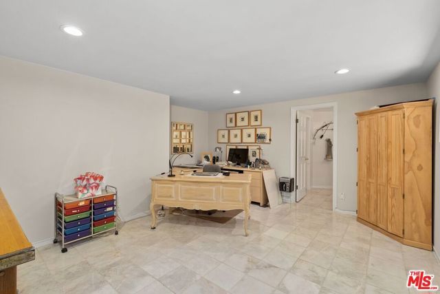3324 Alana Drive, Sherman Oaks, CA 91403