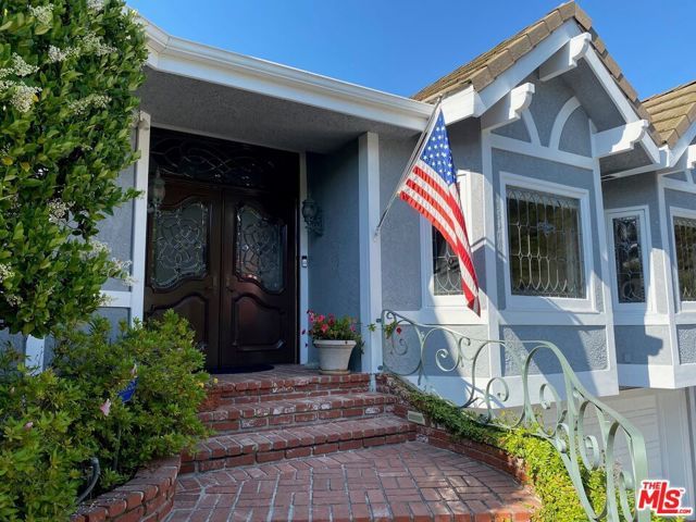 3324 Alana Drive, Sherman Oaks, CA 91403