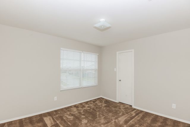 8536 Star Thistle Drive, Fort Worth, TX 76179