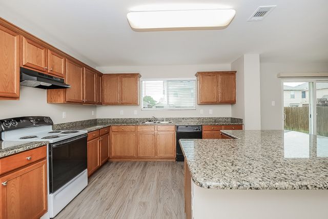 8536 Star Thistle Drive, Fort Worth, TX 76179