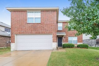8536 Star Thistle Drive, Fort Worth, TX 76179