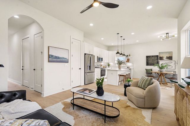 3413 Hydes Ferry Rd, Nashville, TN 37218