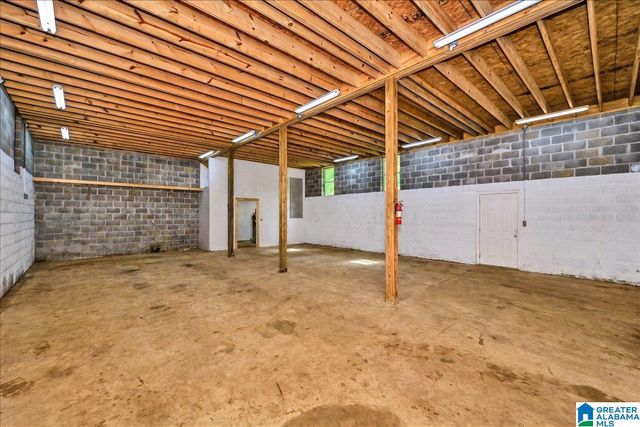 526 BOAT LAUNCH ROAD, Quinton, AL 35130
