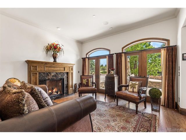 5686 Aspen Leaf Dr, Littleton, CO 80125